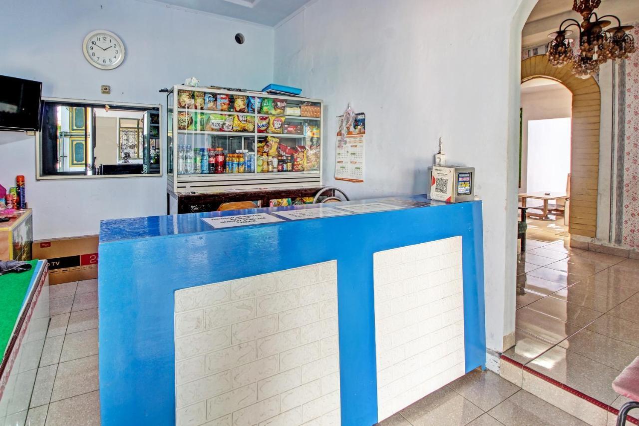 Spot On 91694 Hotel Rama Chandra Temanggung Dış mekan fotoğraf